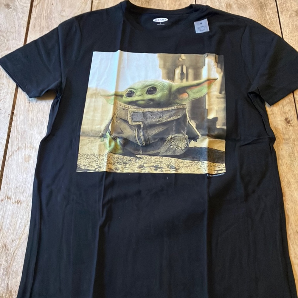 Baby Yoda T-shirt
